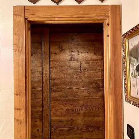 Ciasa De Len Cortina *