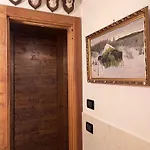 Ciasa De Len Cortina 아파트 코르티나 담페조